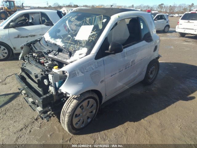 Photo 1 VIN: WMEFJ5DA4HK168605 - SMART FORTWO 