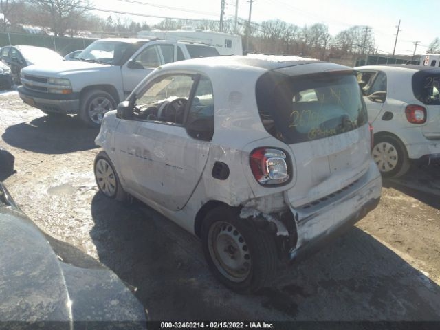 Photo 2 VIN: WMEFJ5DA4HK168605 - SMART FORTWO 