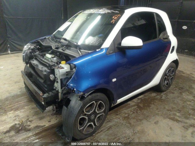 Photo 1 VIN: WMEFJ5DA4HK172590 - SMART FORTWO 