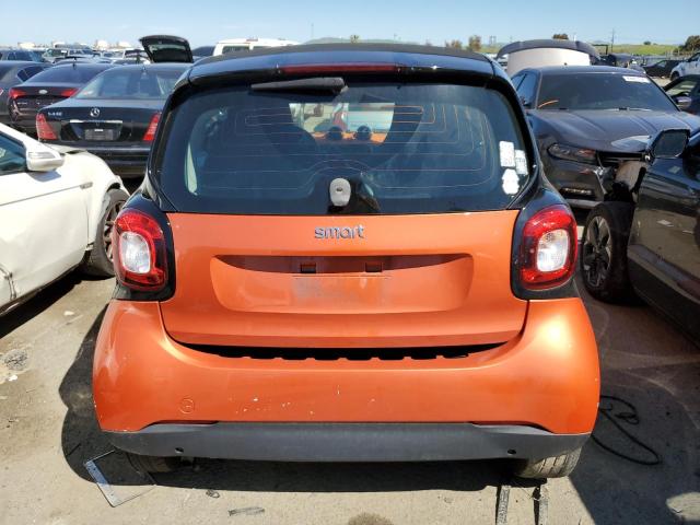 Photo 5 VIN: WMEFJ5DA4HK176199 - SMART FORTWO 