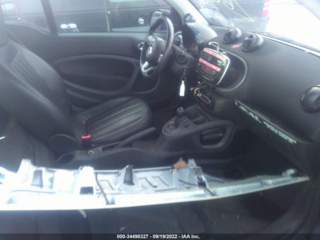 Photo 4 VIN: WMEFJ5DA5GK068687 - SMART FORTWO 