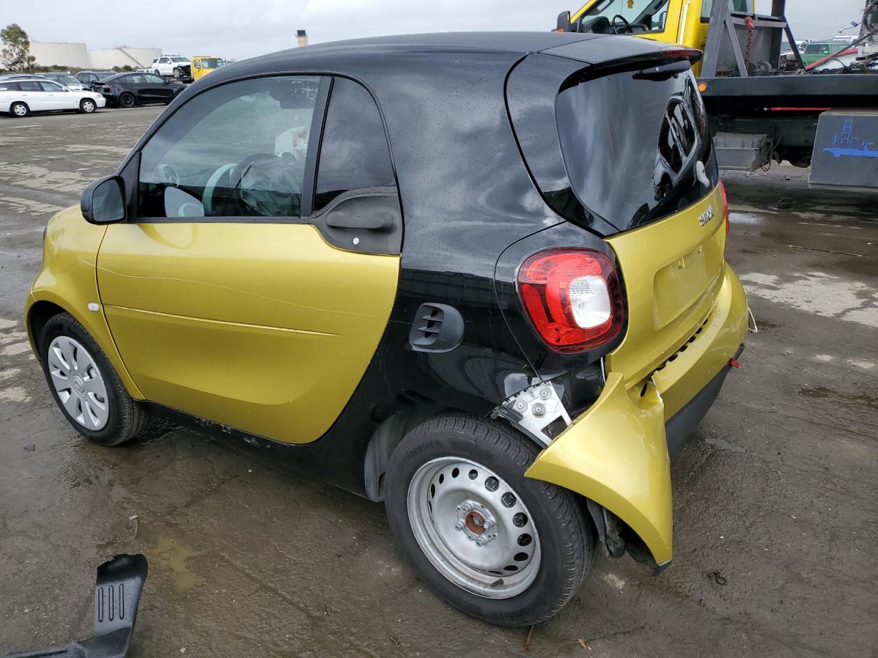 Photo 1 VIN: WMEFJ5DA5GK150015 - SMART FORTWO 