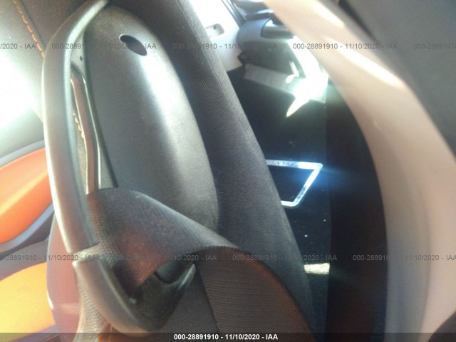 Photo 7 VIN: WMEFJ5DA6GK050635 - SMART FORTWO 