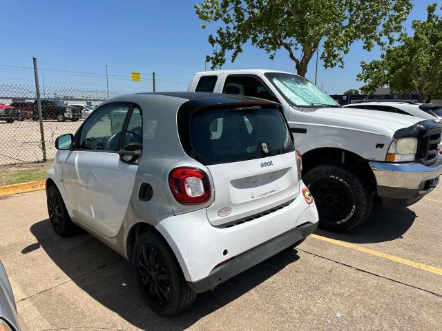 Photo 2 VIN: WMEFJ5DA6GK141047 - SMART FORTWO 