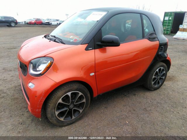 Photo 1 VIN: WMEFJ5DA7GK061918 - SMART FORTWO 