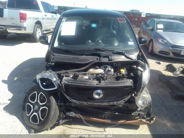 Photo 5 VIN: WMEFJ5DA7GK065239 - SMART FORTWO 