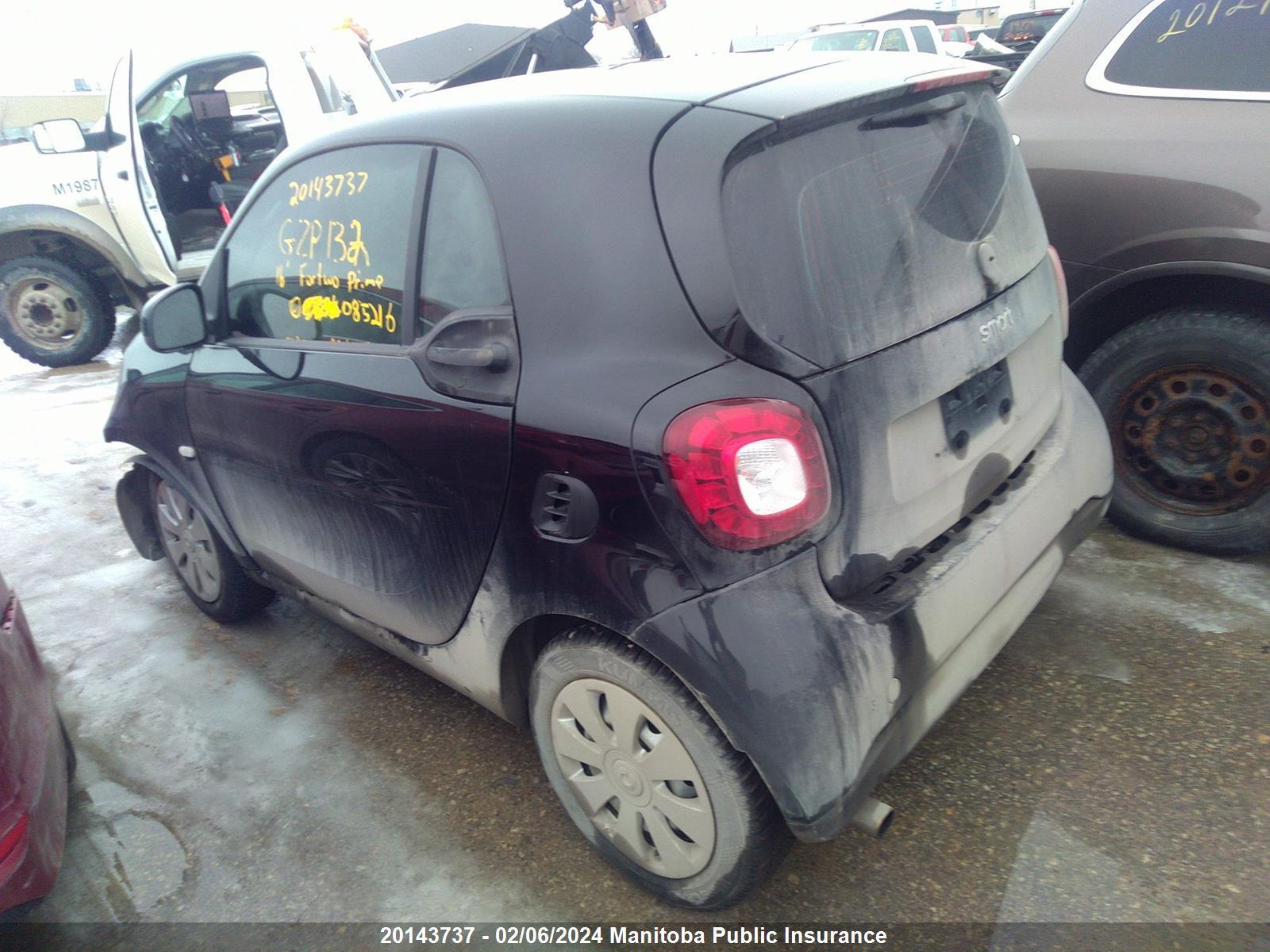 Photo 2 VIN: WMEFJ5DA7GK085216 - SMART FORTWO 