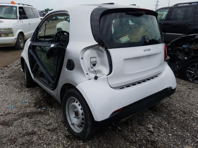 Photo 2 VIN: WMEFJ5DA7GK153465 - SMART FORTWO 