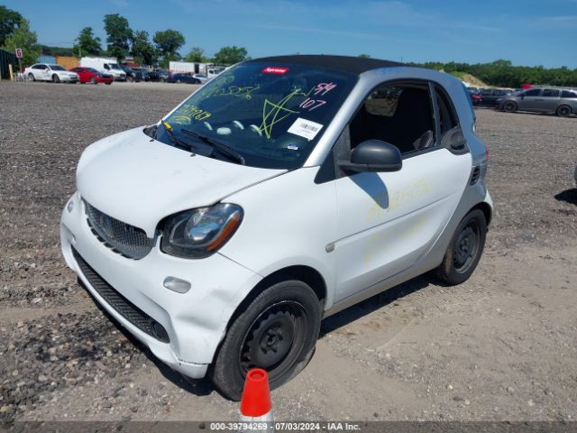 Photo 1 VIN: WMEFJ5DA7HK170574 - SMART FORTWO 