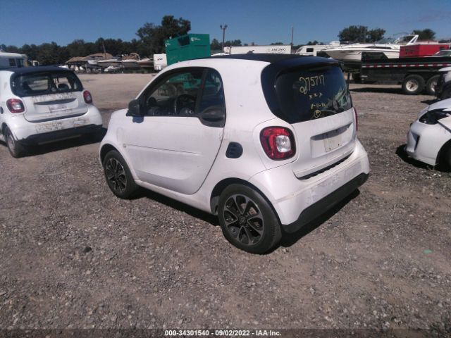 Photo 2 VIN: WMEFJ5DA7HK175905 - SMART FORTWO 