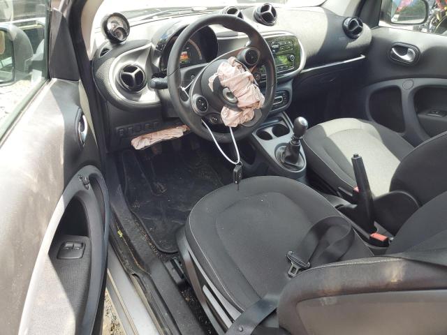 Photo 7 VIN: WMEFJ5DA8GK044884 - SMART FORTWO 