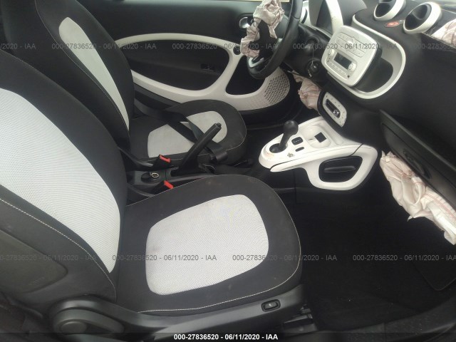 Photo 4 VIN: WMEFJ5DA8GK051849 - SMART FORTWO 