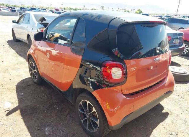 Photo 2 VIN: WMEFJ5DA8GK073611 - SMART FORTWO 