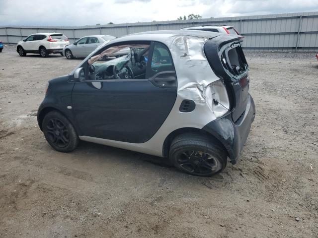 Photo 1 VIN: WMEFJ5DA8GK076301 - SMART FORTWO 