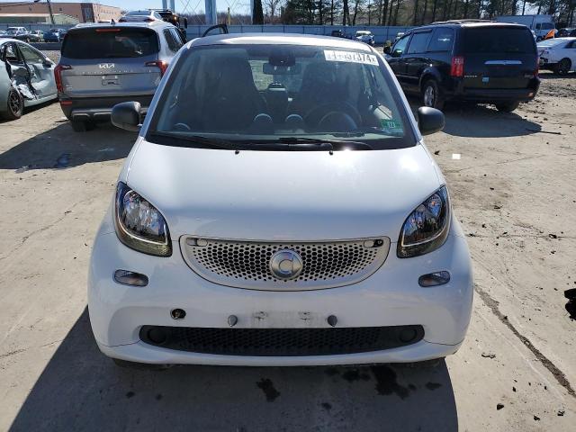 Photo 4 VIN: WMEFJ5DA8GK123648 - SMART FORTWO 