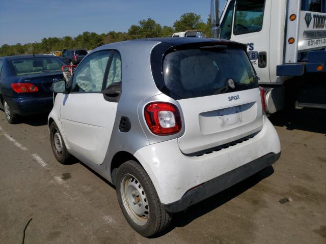 Photo 2 VIN: WMEFJ5DA9GK140006 - SMART FORTWO 