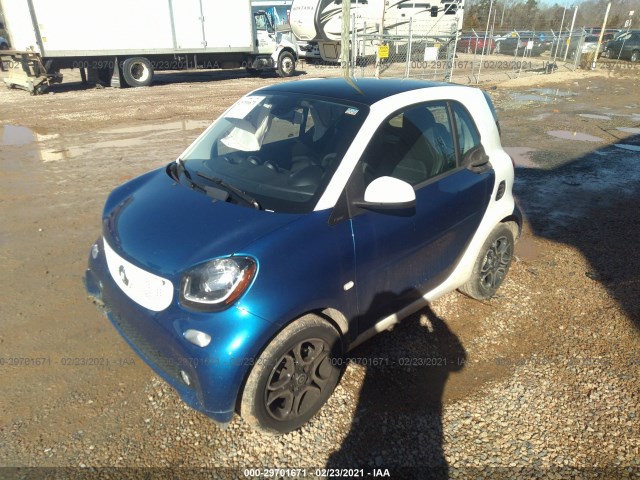 Photo 1 VIN: WMEFJ5DAXGK059113 - SMART FORTWO 