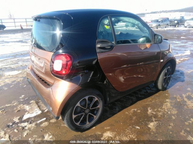 Photo 3 VIN: WMEFJ5DAXGK061928 - SMART FORTWO 