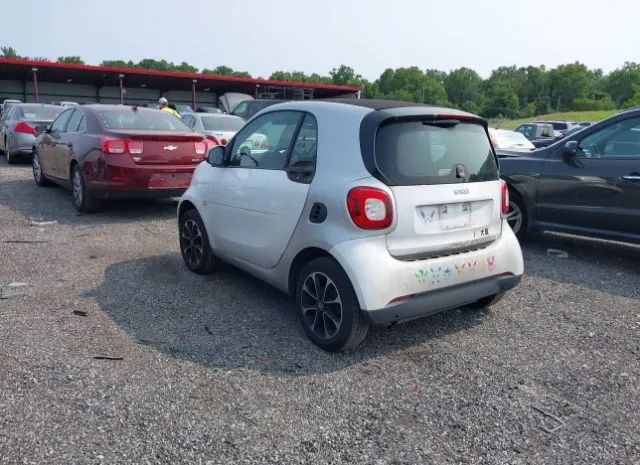 Photo 2 VIN: WMEFJ5DAXGK062576 - SMART FORTWO 