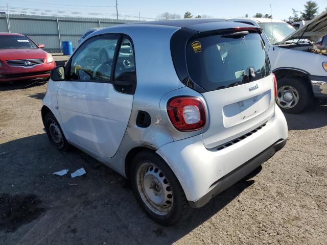 Photo 2 VIN: WMEFJ5DAXGK124879 - SMART FORTWO 