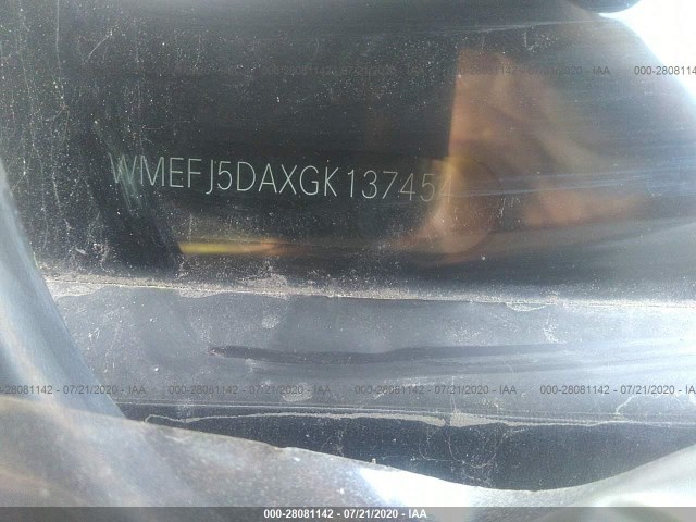 Photo 8 VIN: WMEFJ5DAXGK137454 - SMART FORTWO 