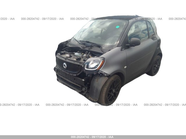 Photo 1 VIN: WMEFJ9BA0JK271424 - SMART FORTWO ELECTRIC DRIVE 