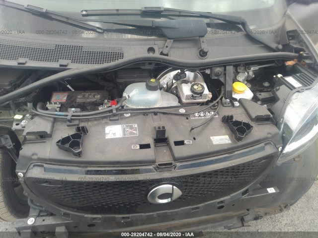 Photo 9 VIN: WMEFJ9BA0JK271424 - SMART FORTWO ELECTRIC DRIVE 