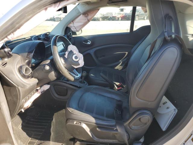 Photo 6 VIN: WMEFJ9BA2JK265527 - SMART FORTWO 