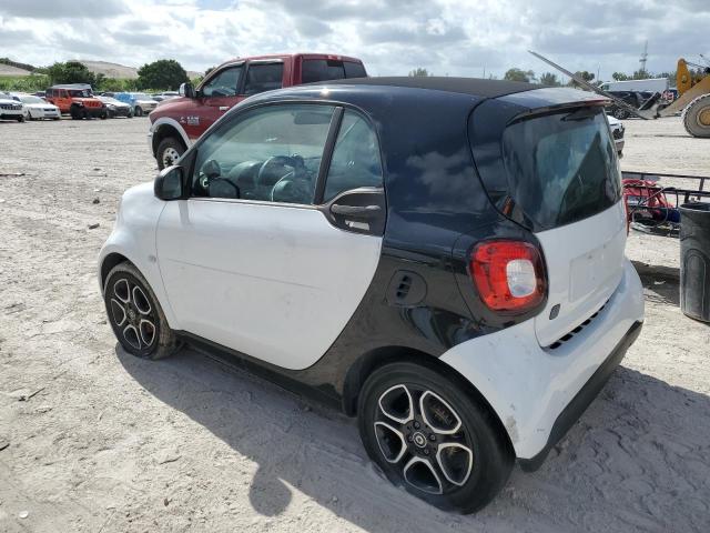 Photo 1 VIN: WMEFJ9BA2KK359487 - SMART FORTWO 