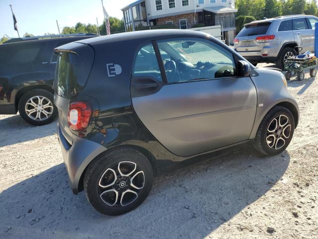 Photo 2 VIN: WMEFJ9BA3HK229906 - SMART FORTWO 