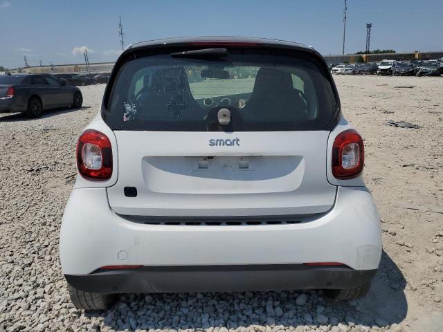 Photo 5 VIN: WMEFJ9BA5JK315174 - SMART FORTWO 