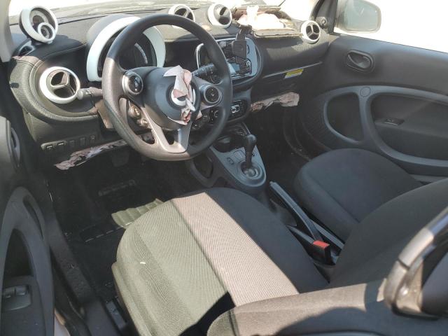 Photo 7 VIN: WMEFJ9BA5JK315174 - SMART FORTWO 