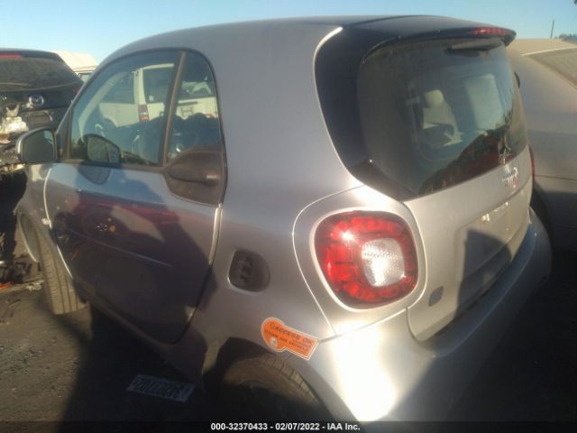 Photo 2 VIN: WMEFJ9BA5KK383315 - SMART EQ FORTWO 