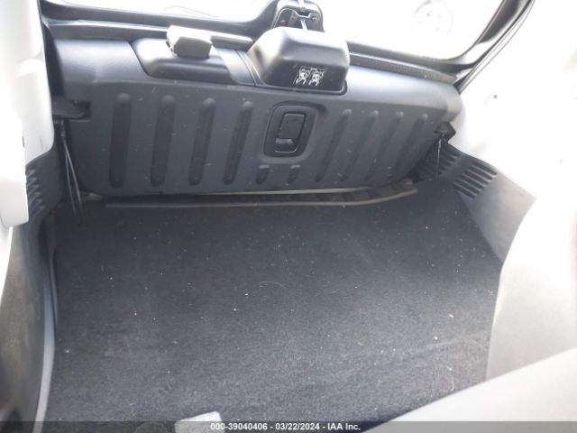 Photo 7 VIN: WMEFJ9BA6JK307018 - SMART FORTWO 