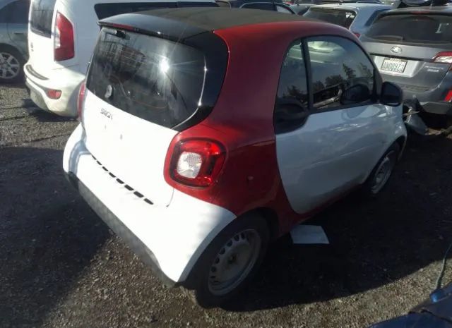 Photo 3 VIN: WMEFJ9BA6KK359850 - SMART FORTWO 