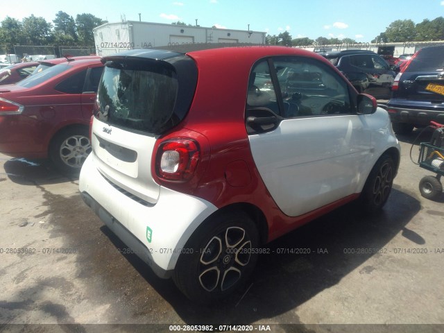 Photo 3 VIN: WMEFJ9BA7JK328847 - SMART FORTWO ELECTRIC DRIVE 