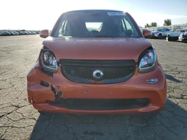 Photo 4 VIN: WMEFJ9BA8JK321230 - SMART FORTWO 