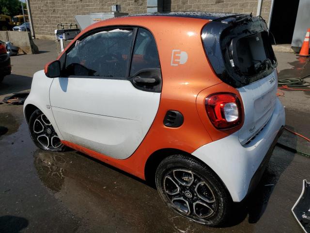 Photo 1 VIN: WMEFJ9BAXJK280745 - SMART FORTWO 