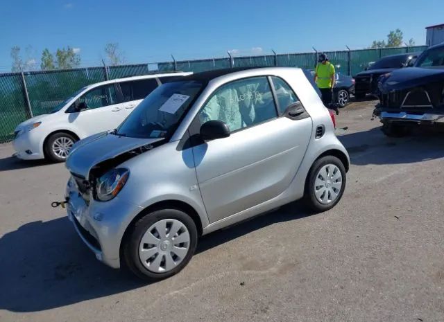 Photo 1 VIN: WMEFJ9BAXJK309838 - SMART FORTWO ELECTRIC DRIVE 