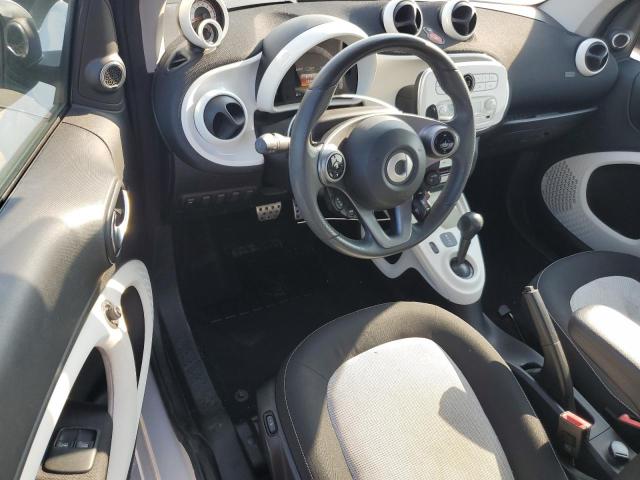 Photo 7 VIN: WMEFK5DA0HK152964 - SMART FORTWO 