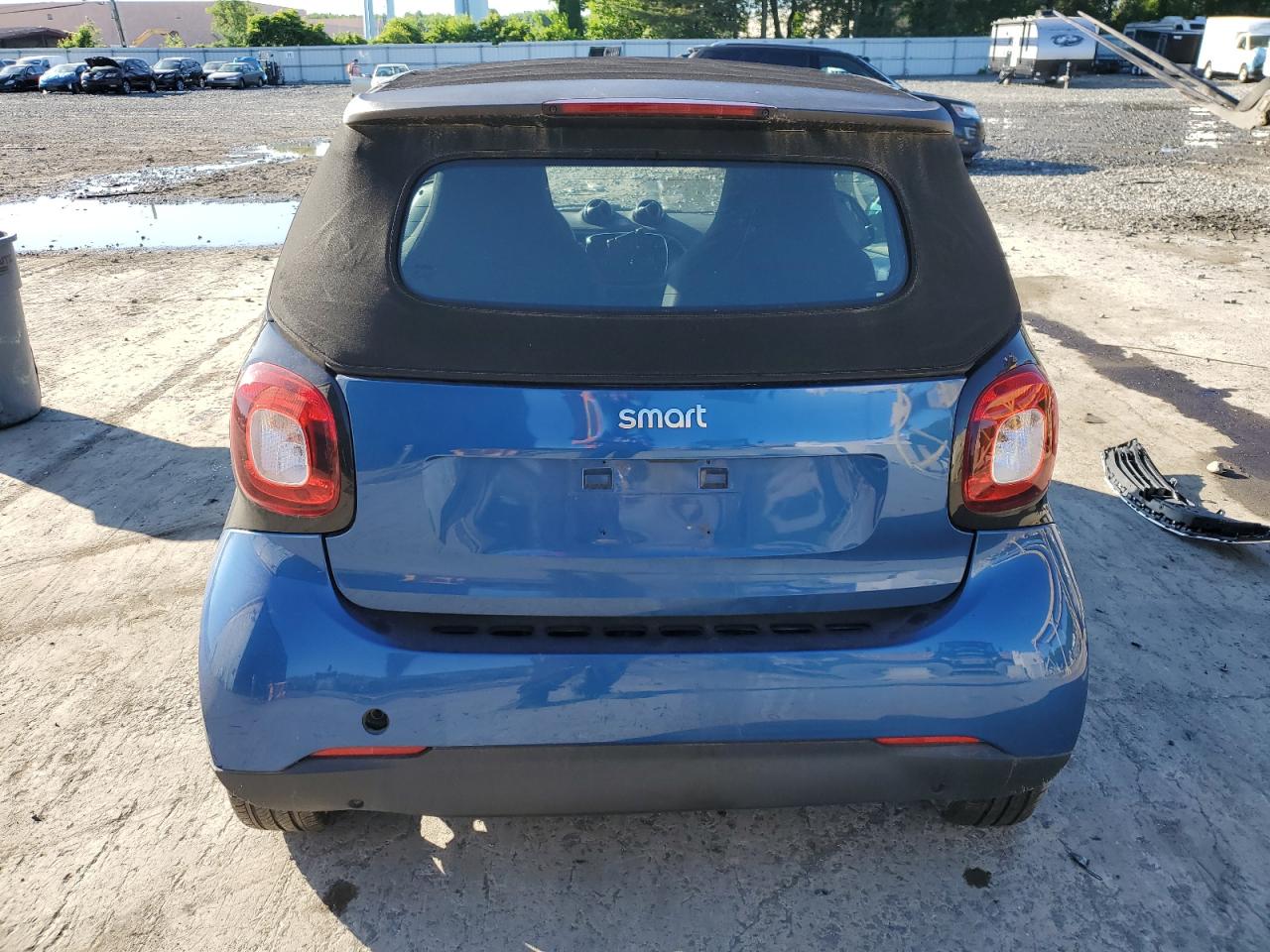 Photo 5 VIN: WMEFK5DA3HK152165 - SMART FORTWO 