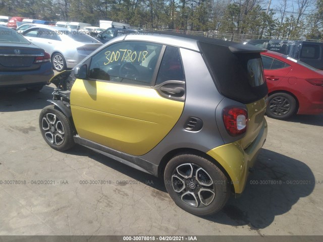 Photo 2 VIN: WMEFK5DA4HK196322 - SMART FORTWO 