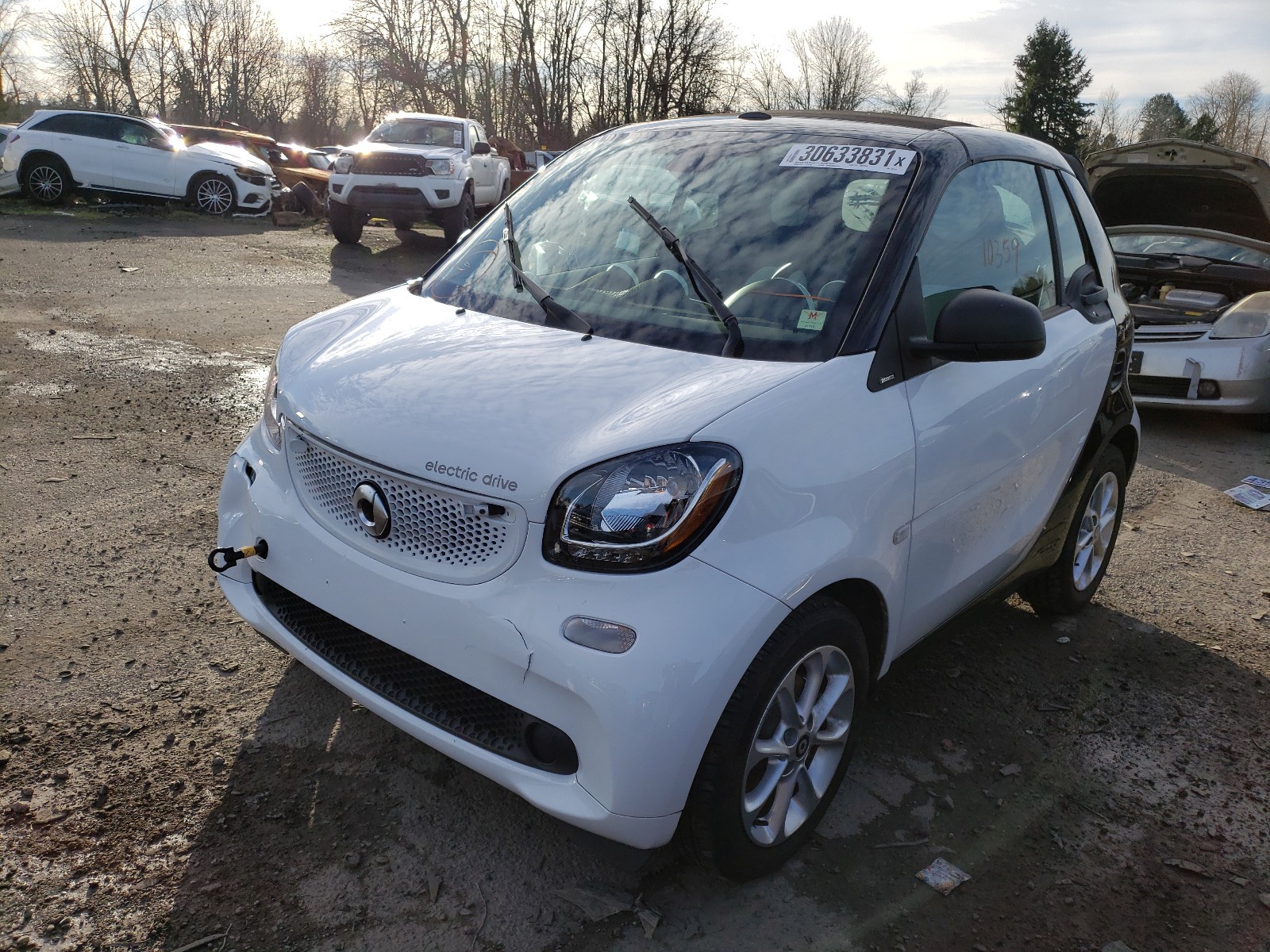 Photo 1 VIN: WMEFK9BAXJK267720 - SMART EQ FORTWO 