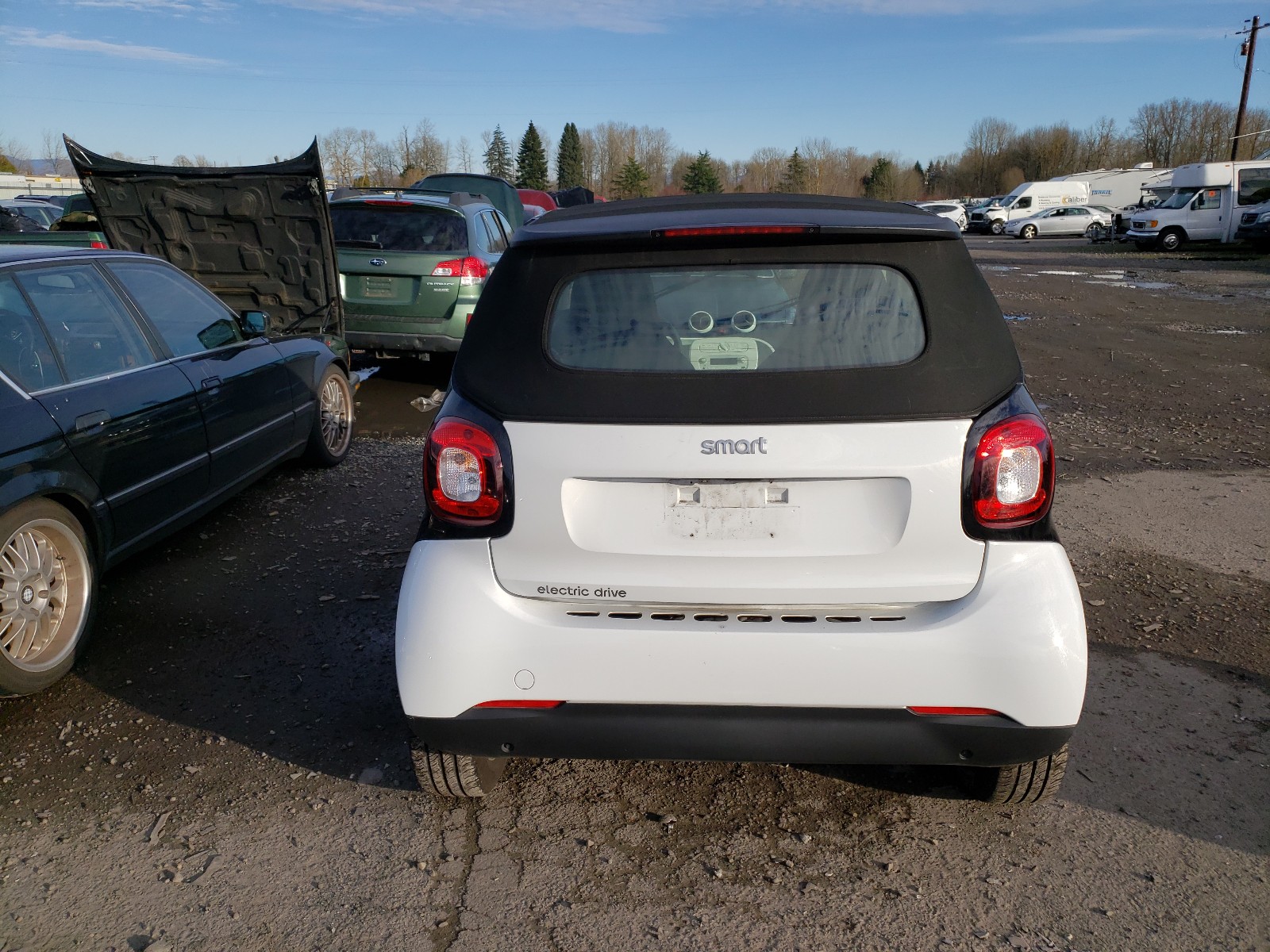 Photo 5 VIN: WMEFK9BAXJK267720 - SMART EQ FORTWO 