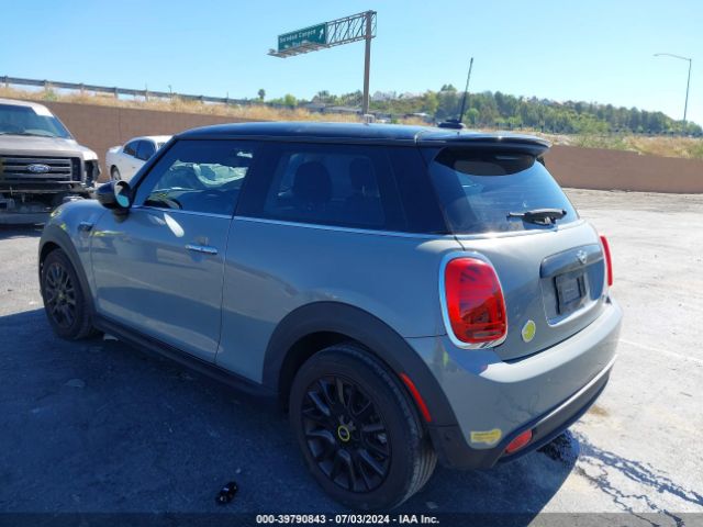 Photo 2 VIN: WMW13DJ01P2S82906 - MINI SE HARDTOP 