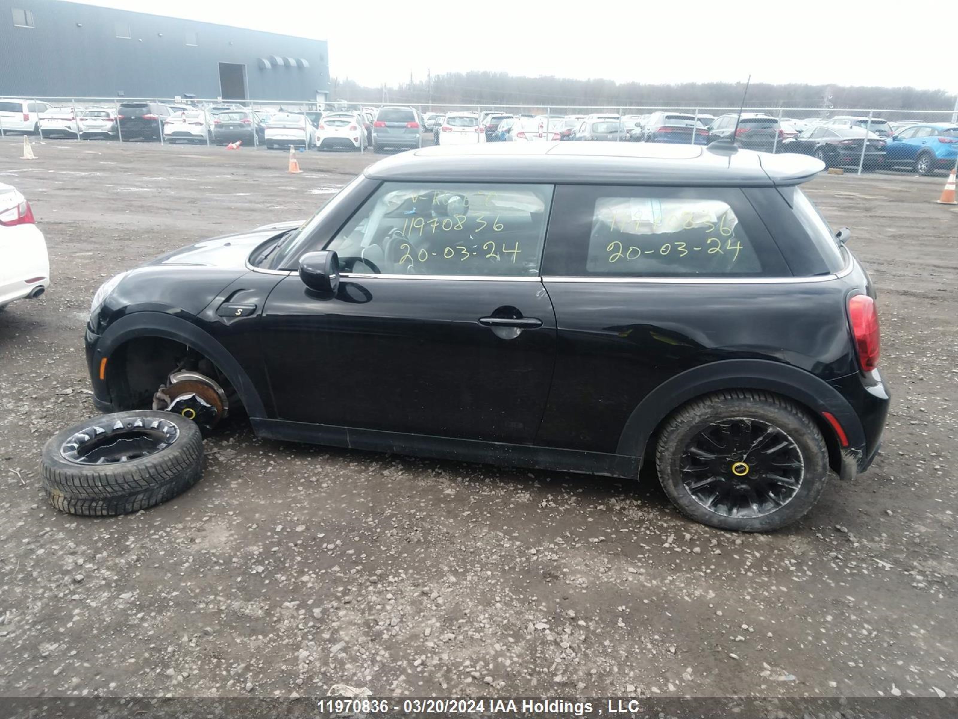 Photo 13 VIN: WMW13DJ04N2R65650 - MINI COOPER 