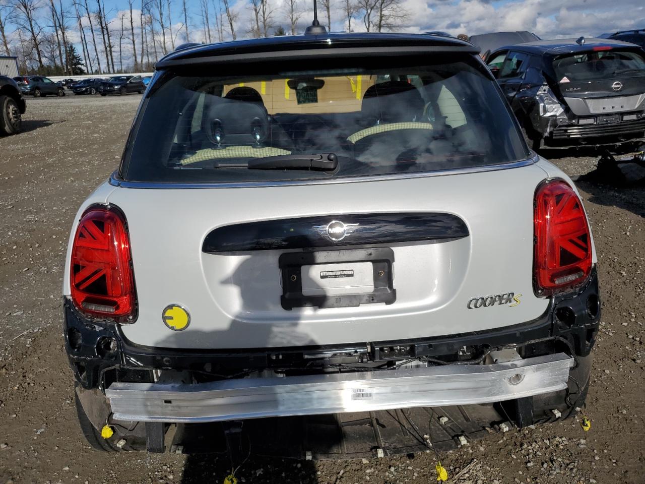 Photo 5 VIN: WMW13DJ05N2R93389 - MINI COOPER 