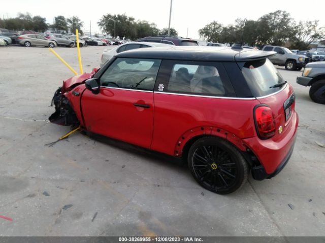 Photo 2 VIN: WMW13DJ0XN2R89418 - MINI HARDTOP 2 DOOR 