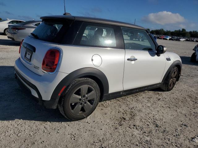 Photo 2 VIN: WMW33DH02R2U93002 - MINI COOPER 