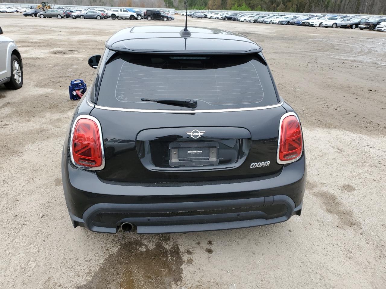 Photo 5 VIN: WMW33DH0XN2R43568 - MINI COOPER 